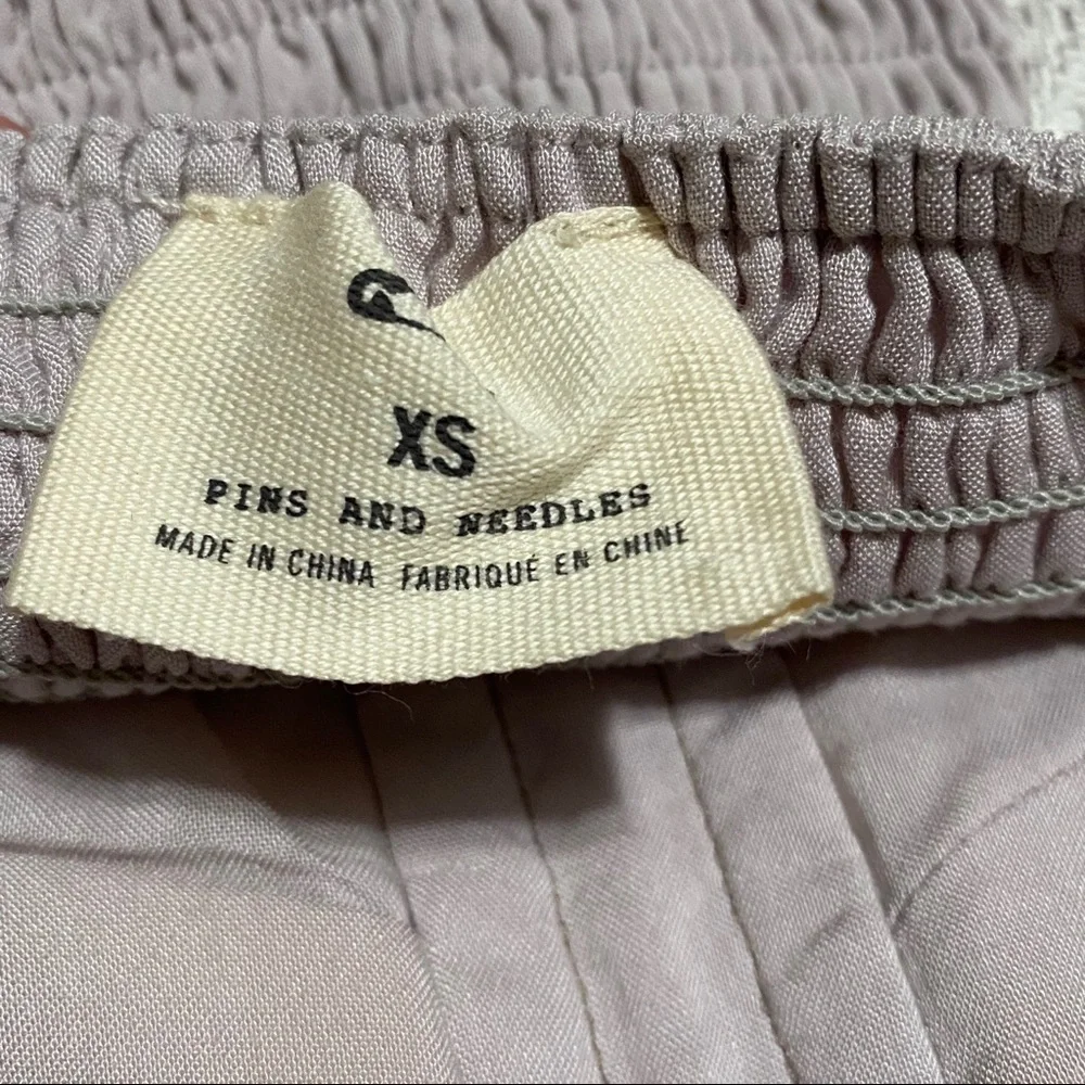 URBAN OUTFITTERS PINS AND NEEDLES Cream Lace Strapless Mini… - Picture 9 of 10